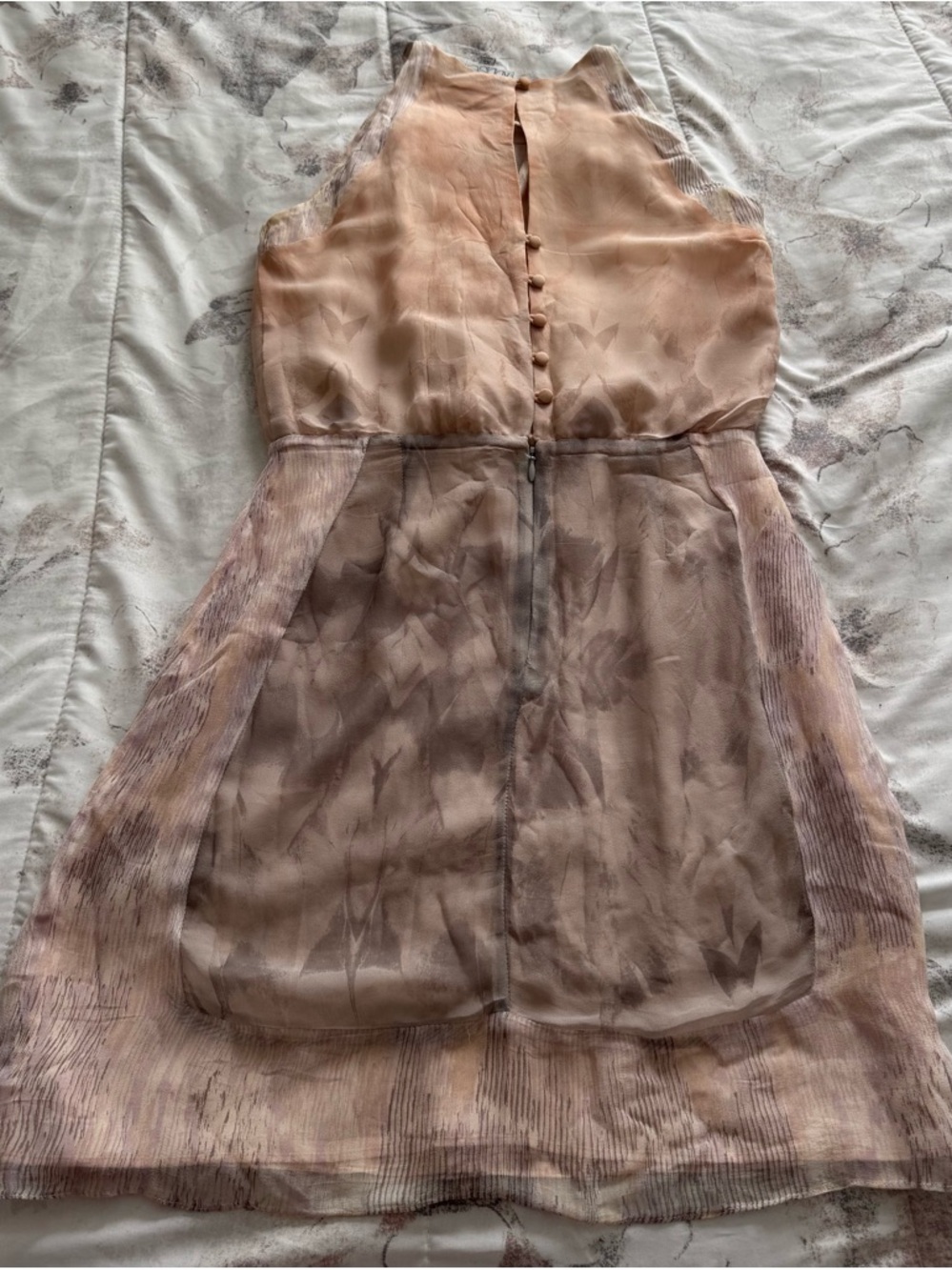 Addison 100% silk Sleeveless Chiffon Halter Dress in Blush and Light Gray, XS - Picture 14 of 16